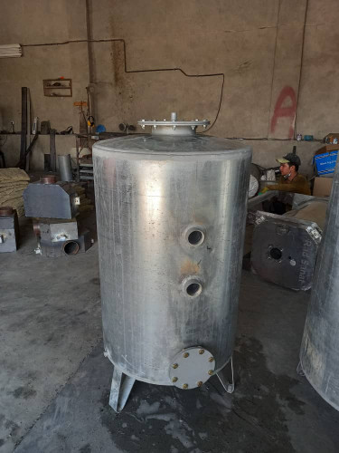 بدلیل نوسان قیمت قبل از سفارش تماس بگیرید